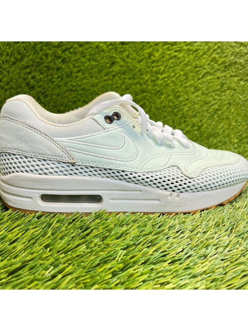 Nike Air Max 1 SI Womens Size 8.5 Barely Green Athletic Running Shoes Sneakers